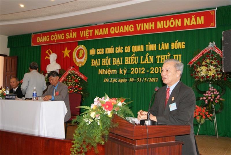 Đ/c Trần Công Thành - Phó Chủ tịch Thường trực Hội Cựu chiến binh tỉnh Lâm Đồng phát biểu chỉ đạo Đại hội